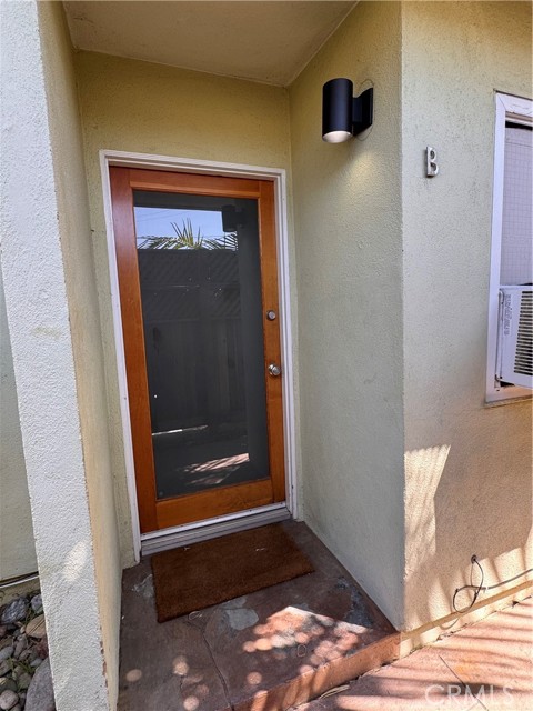 Detail Gallery Image 2 of 13 For 159 West Avenida Palizada #B,  San Clemente,  CA 92672 - 2 Beds | 1 Baths