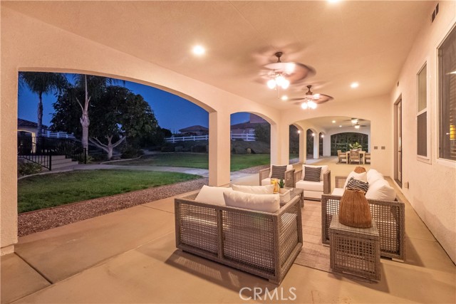 Detail Gallery Image 7 of 72 For 17842 Wildwood Creek Rd, Riverside,  CA 92504 - 6 Beds | 3/1 Baths