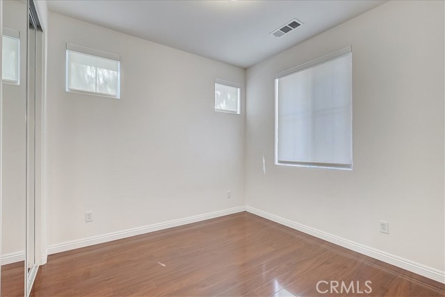 3115 N Sunrise Court, Orange CA: https://media.crmls.org/medias/c9e4bdac-f30d-46d5-94c0-cb4956a7438b.jpg