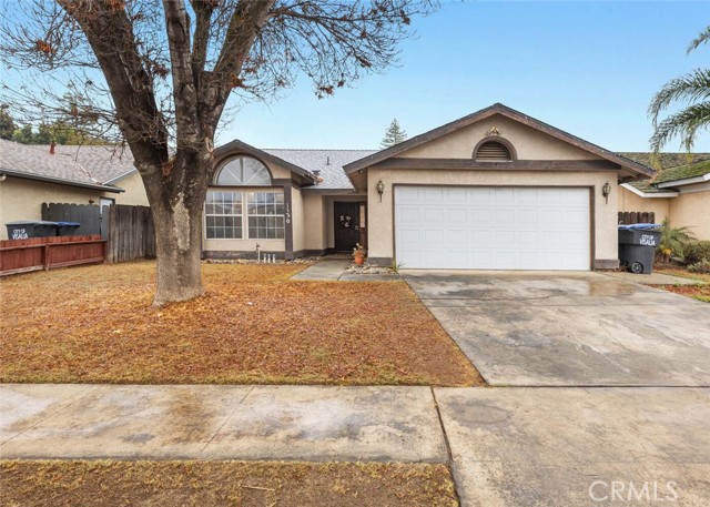 Detail Gallery Image 1 of 1 For 1130 N Atwood St, Visalia,  CA 93291 - 3 Beds | 2 Baths
