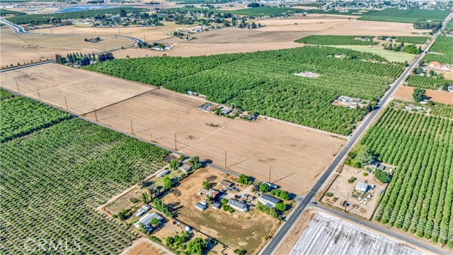 Image 4 of 25 For 14105 El Capitan Way