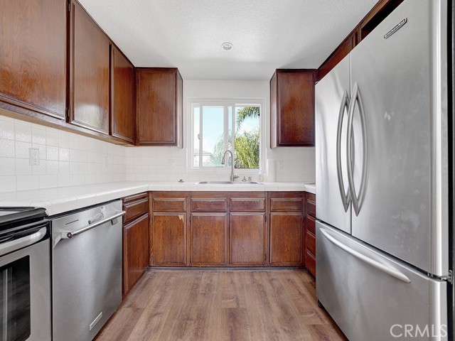 Detail Gallery Image 9 of 18 For 907 E Balboa Bld a,  Newport Beach,  CA 92661 - 3 Beds | 2 Baths