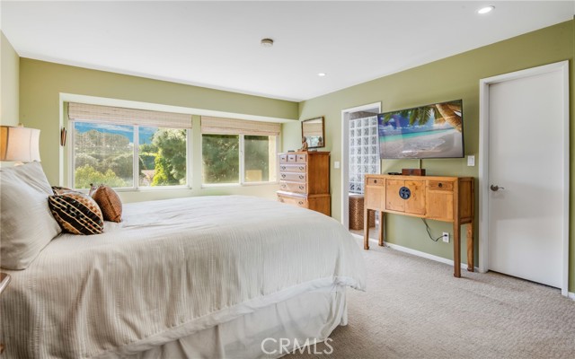 37 Aspen Way, Rolling Hills Estates, California 90274, 2 Bedrooms Bedrooms, ,2 BathroomsBathrooms,Residential,Sold,Aspen,PV23025170