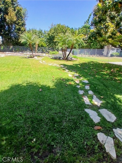 Detail Gallery Image 9 of 42 For 8184 Cielo Vista Dr, Whittier,  CA 90605 - 5 Beds | 3 Baths
