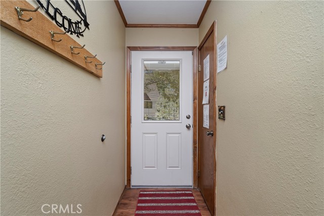 Detail Gallery Image 18 of 40 For 42422 Tioga Dr, Big Bear Lake,  CA 92315 - 3 Beds | 2 Baths