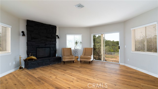 Detail Gallery Image 11 of 45 For 19605 Carancho Road, Temecula,  CA 92590 - 4 Beds | 2/2 Baths