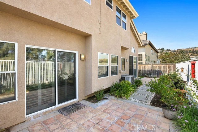 23950 Nicole Way, Yorba Linda CA: https://media.crmls.org/medias/c9e91553-7029-4f5a-bfd6-aad1d4a078db.jpg