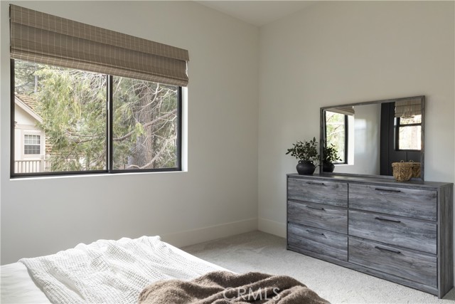 Detail Gallery Image 24 of 29 For 481 Bay View Ct, Lake Arrowhead,  CA 92352 - 4 Beds | 3/1 Baths