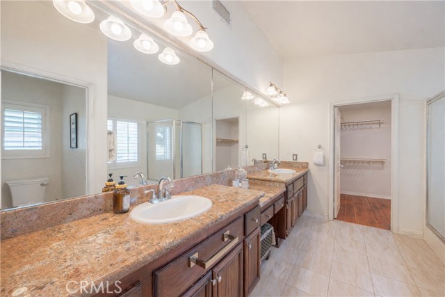 Detail Gallery Image 15 of 43 For 28692 Placerview, Saugus,  CA 91390 - 4 Beds | 3 Baths