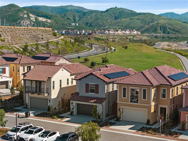 146 Tomahawk, Irvine CA: https://media.crmls.org/medias/c9ea166f-7916-4382-b59a-eec409765c8d.jpg