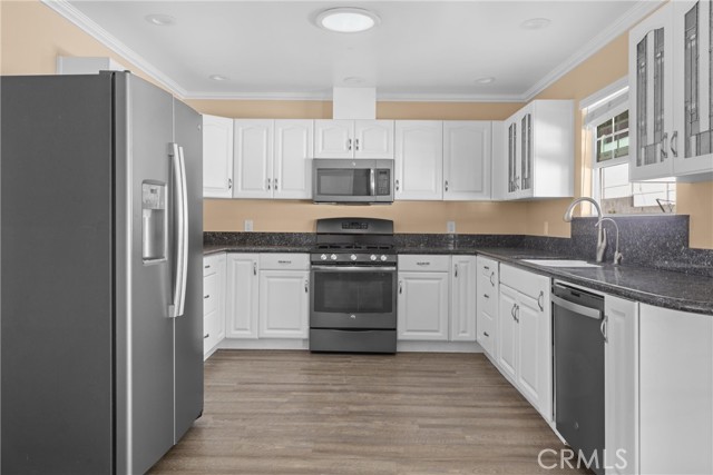 Detail Gallery Image 10 of 53 For 5200 Fresno Ave, Atascadero,  CA 93422 - 3 Beds | 2 Baths