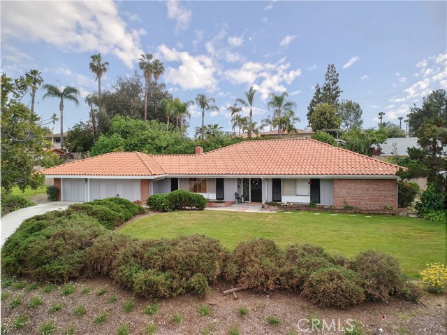 416 W Sunny Hills Rd, Fullerton, CA 92835