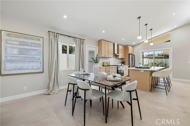 Detail Gallery Image 12 of 36 For 3923 Edenhurst Ave, Los Angeles,  CA 90039 - 4 Beds | 3 Baths
