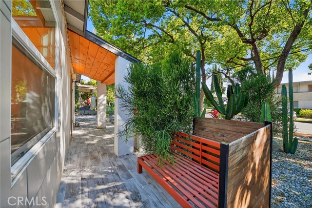 Detail Gallery Image 5 of 64 For 261 N Oak, Pasadena,  CA 91107 - 4 Beds | 3 Baths