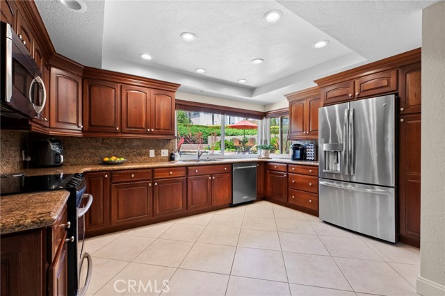 9430 Valley View Street, Rancho Cucamonga CA: https://media.crmls.org/medias/c9eb22ac-8a16-4cdb-a50a-290614e422b1.jpg