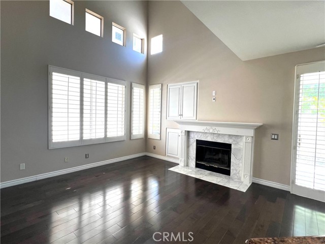 Detail Gallery Image 3 of 18 For 13609 Netto Ridge Ct, La Mirada,  CA 90638 - 3 Beds | 3 Baths