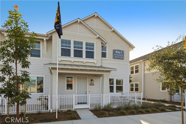 Detail Gallery Image 2 of 36 For 2352 Channel Drive #101,  Ventura,  CA 93003 - 4 Beds | 2/1 Baths