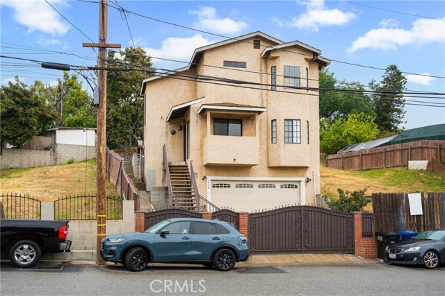 1116 Herbert Avenue, Los Angeles CA: https://media.crmls.org/medias/c9ebb0ee-ad68-4814-a7c3-d57cea4c8117.jpg