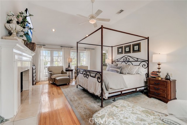 Detail Gallery Image 28 of 70 For 2025 E Balboa, Newport Beach,  CA 92661 - 4 Beds | 4 Baths