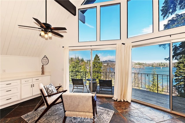 Detail Gallery Image 9 of 50 For 28919 Palisades Dr, Lake Arrowhead,  CA 92352 - 3 Beds | 2/1 Baths