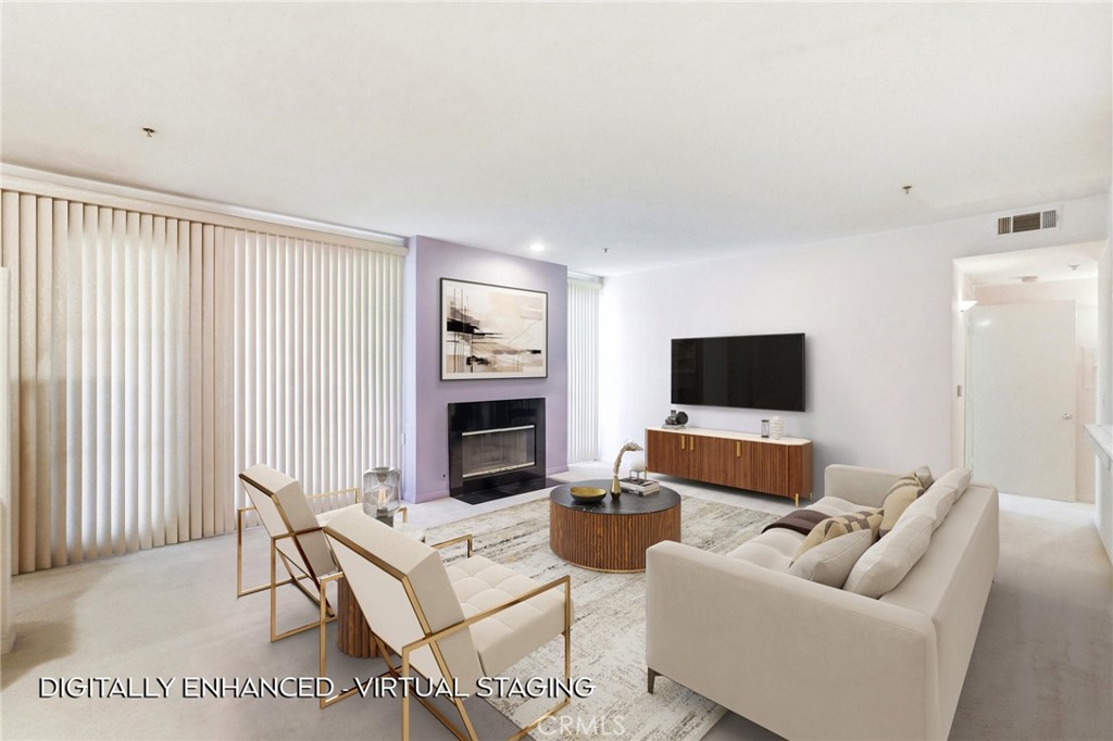 5350 White Oak Avenue #212