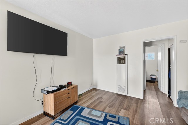 Detail Gallery Image 28 of 75 For 223 N Chester, Compton,  CA 90221 - – Beds | – Baths