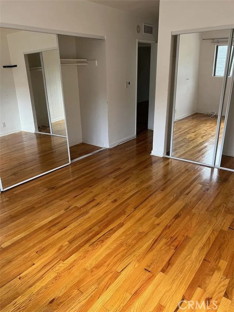 Detail Gallery Image 11 of 21 For 2302 Oak St, Santa Monica,  CA 90405 - – Beds | – Baths