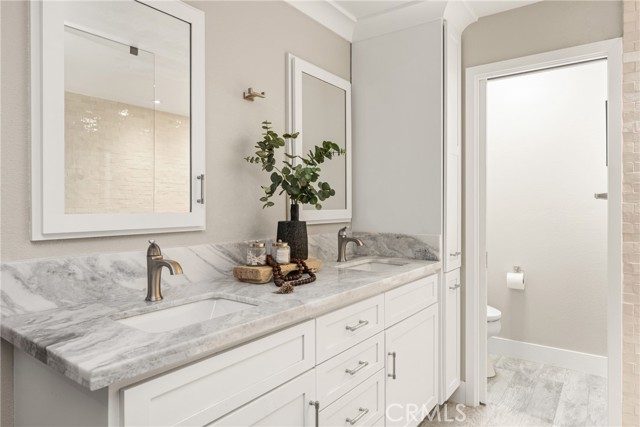 Detail Gallery Image 19 of 36 For 20402 Seven Seas Ln, Huntington Beach,  CA 92646 - 4 Beds | 3/1 Baths