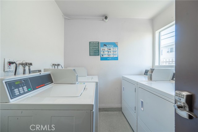 Detail Gallery Image 27 of 40 For 4637 Willis #110,  Sherman Oaks,  CA 91403 - 2 Beds | 2 Baths