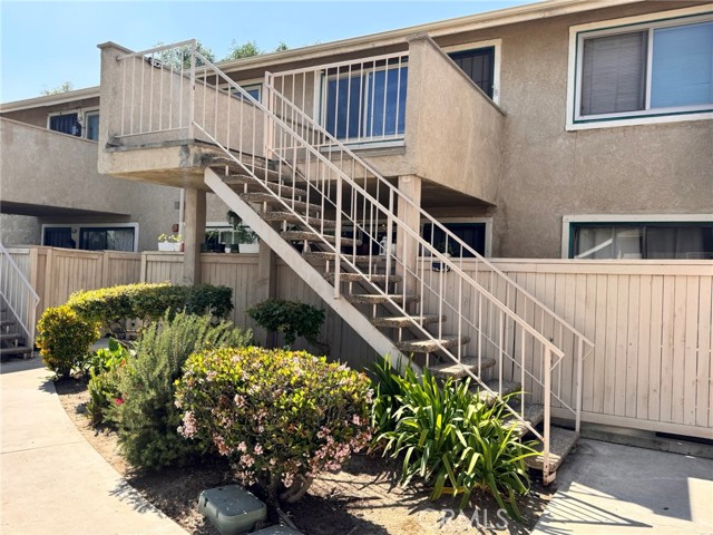 Front Image Thumbnail for CRPW26067306