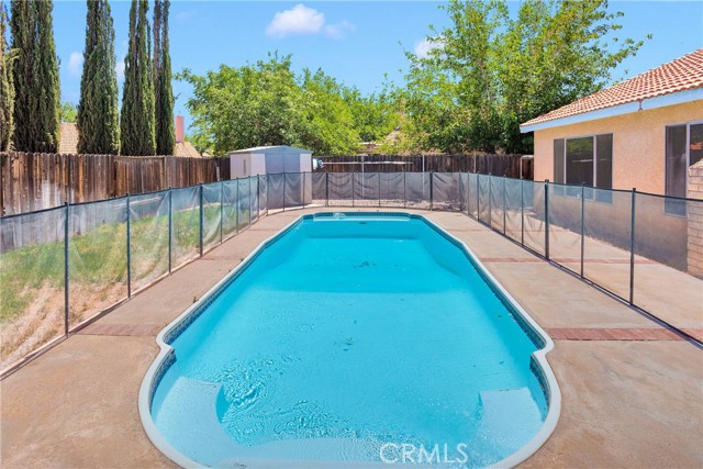 Detail Gallery Image 4 of 26 For 14571 Sage Ln, Adelanto,  CA 92301 - 2 Beds | 2 Baths