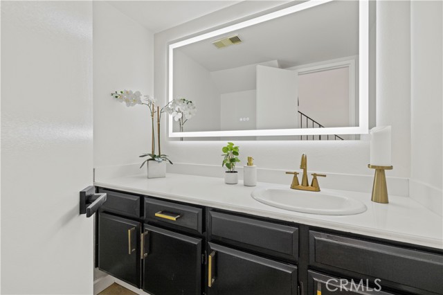 25273 Avenida Dorena, Newhall CA: https://media.crmls.org/medias/c9f46ec6-5c91-4772-b049-5157e5b7af5b.jpg