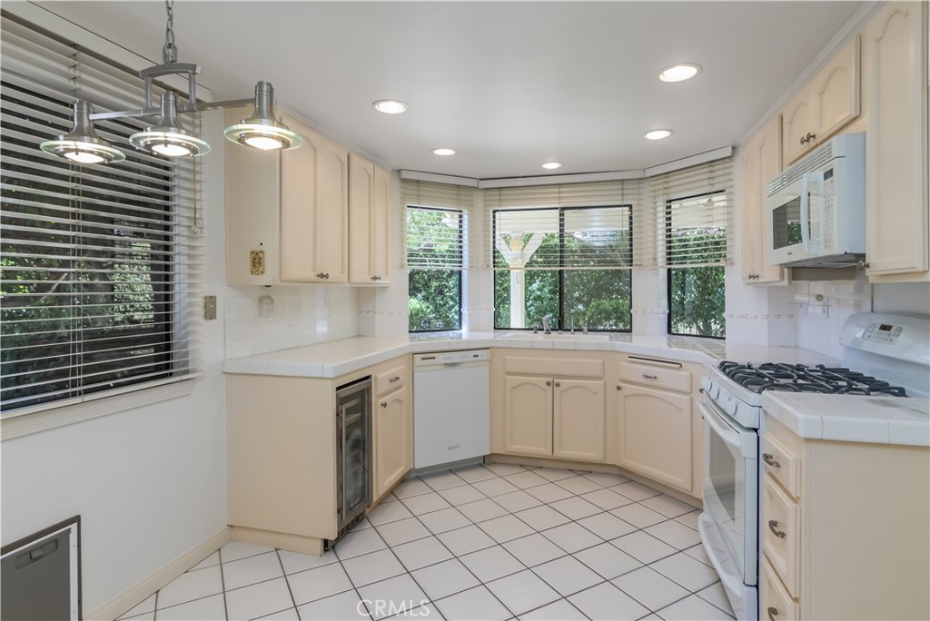 MLS #SR25200849 image #8