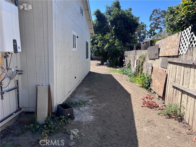 Detail Gallery Image 11 of 24 For 1727 Santa Ana Bld, Santa Ana,  CA 92703 - 2 Beds | 2 Baths