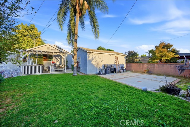 Detail Gallery Image 27 of 35 For 307 S Locust Ave, Compton,  CA 90221 - 4 Beds | 2 Baths