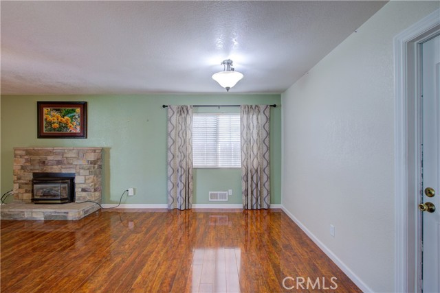 Detail Gallery Image 14 of 47 For 3728 Fuchsia Ln, Modesto,  CA 95356 - 3 Beds | 2 Baths