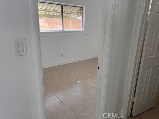 Detail Gallery Image 19 of 20 For 8954 S Gate, South Gate,  CA 90280 - – Beds | – Baths