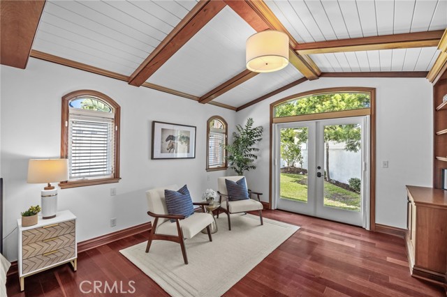 224 Pauline Place, Costa Mesa CA: https://media.crmls.org/medias/c9f7096e-1a56-4e26-ac70-7bfa92b8fdae.jpg