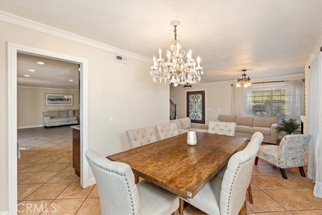 Detail Gallery Image 9 of 40 For 1027 Eclipse, Ontario,  CA 91762 - 4 Beds | 2/1 Baths