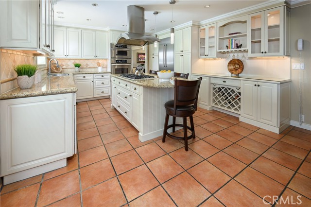 Detail Gallery Image 5 of 32 For 29353 Whitley Collins Dr, Rancho Palos Verdes,  CA 90275 - 4 Beds | 2/1 Baths