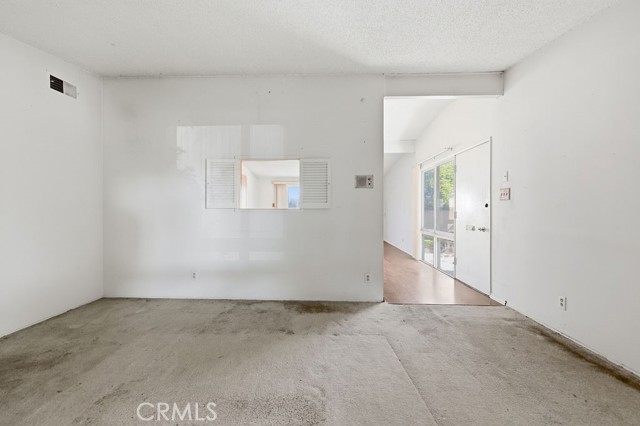 Detail Gallery Image 4 of 30 For 523 W 170th, Gardena,  CA 90248 - 3 Beds | 2 Baths