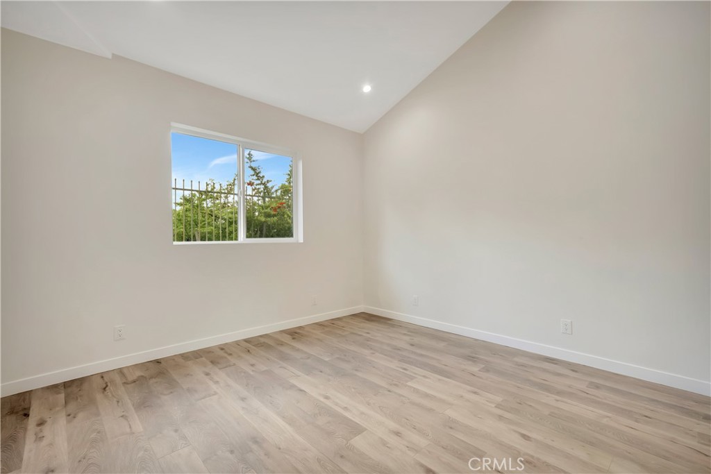 MLS #SR25263592 image #18