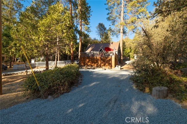 Detail Gallery Image 13 of 48 For 43207 West Sugar Pine Dr, Oakhurst,  CA 93644 - 2 Beds | 1 Baths