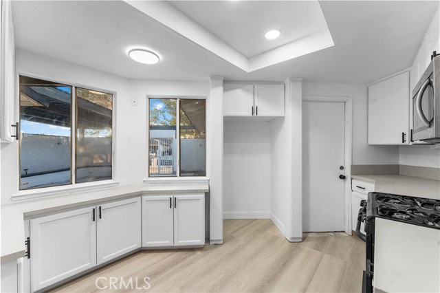 Detail Gallery Image 13 of 32 For 37230 Sabal Ave, Palmdale,  CA 93552 - 4 Beds | 2 Baths