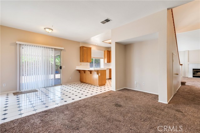 26057 Crestmont Circle, Menifee CA: https://media.crmls.org/medias/c9f8b9e7-d733-48ef-8492-0f33e98df9c9.jpg
