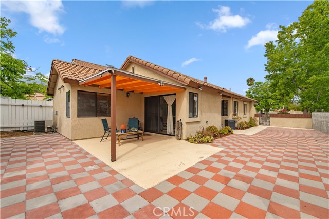 Detail Gallery Image 1 of 19 For 6886 Cabrini Ct, Rancho Cucamonga,  CA 91701 - 3 Beds | 2 Baths