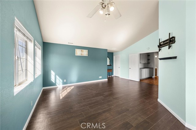 Detail Gallery Image 47 of 67 For 21725 Pinewood, Perris,  CA 92570 - 4 Beds | 3 Baths