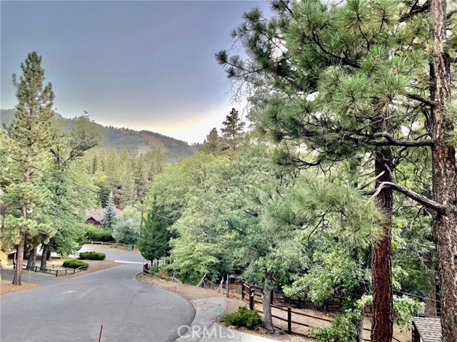 Detail Gallery Image 15 of 47 For 1218 Bow Canyon Ct, Big Bear Lake,  CA 92315 - 2 Beds | 1 Baths