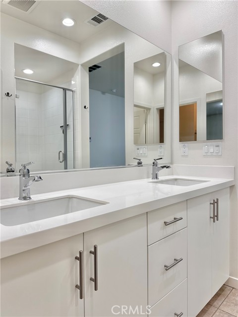 Detail Gallery Image 17 of 29 For 21042 Cornerstone, Walnut,  CA 91789 - 4 Beds | 3/1 Baths