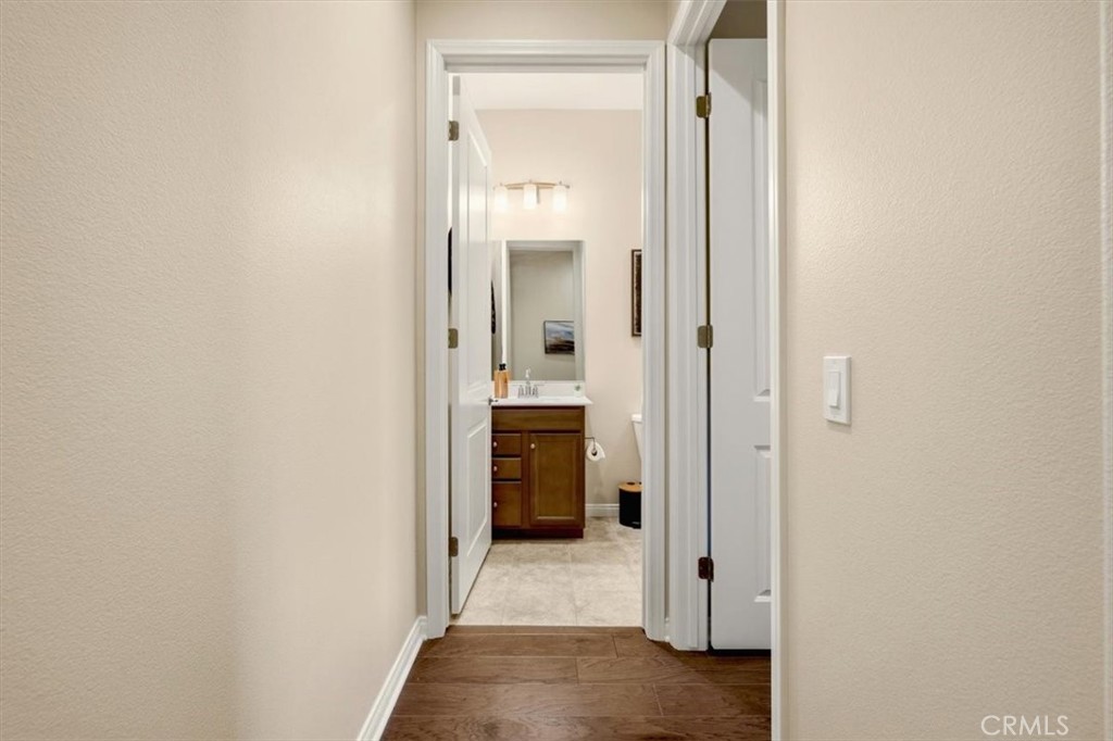 MLS #OC25225065 image #4